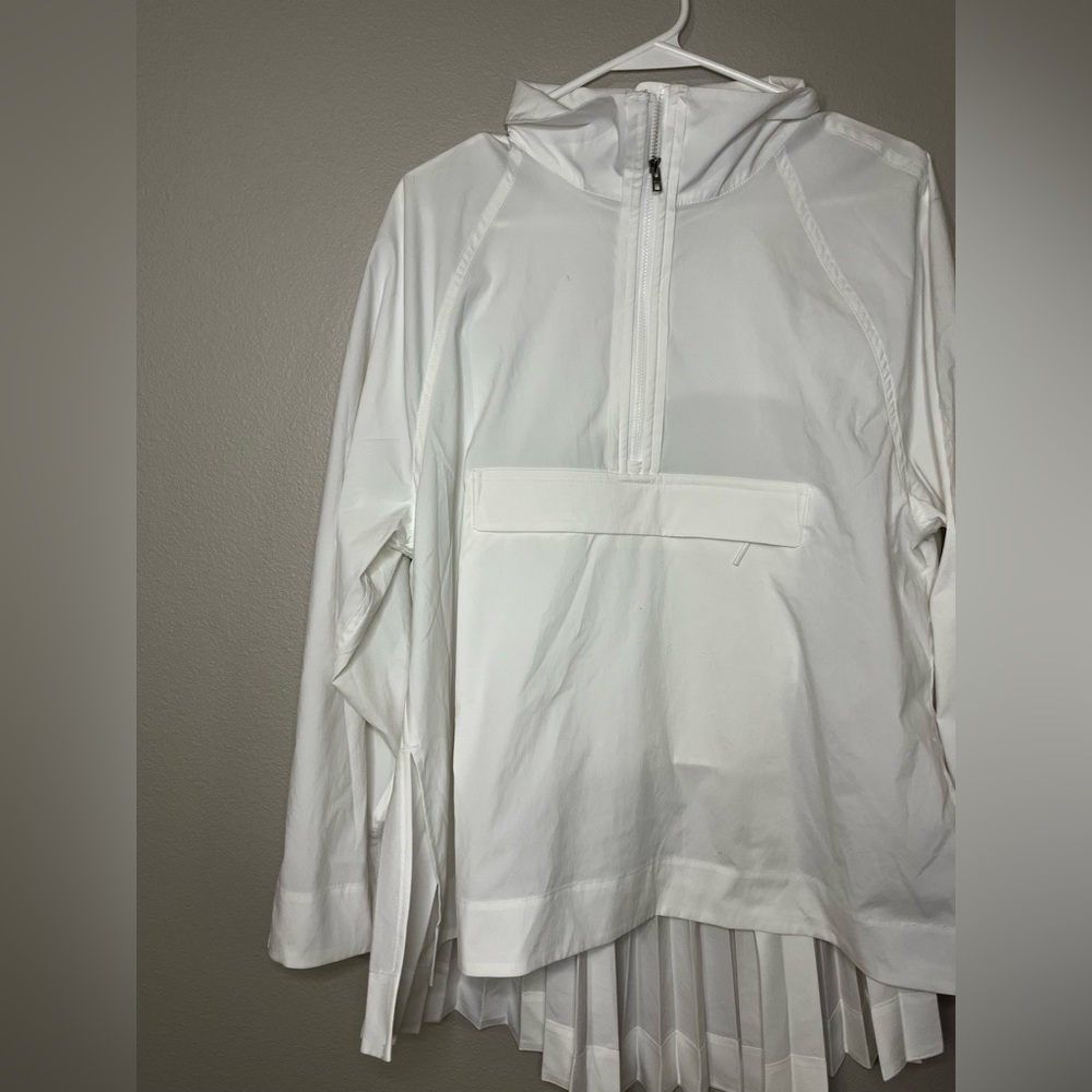 Athleta windbreaker